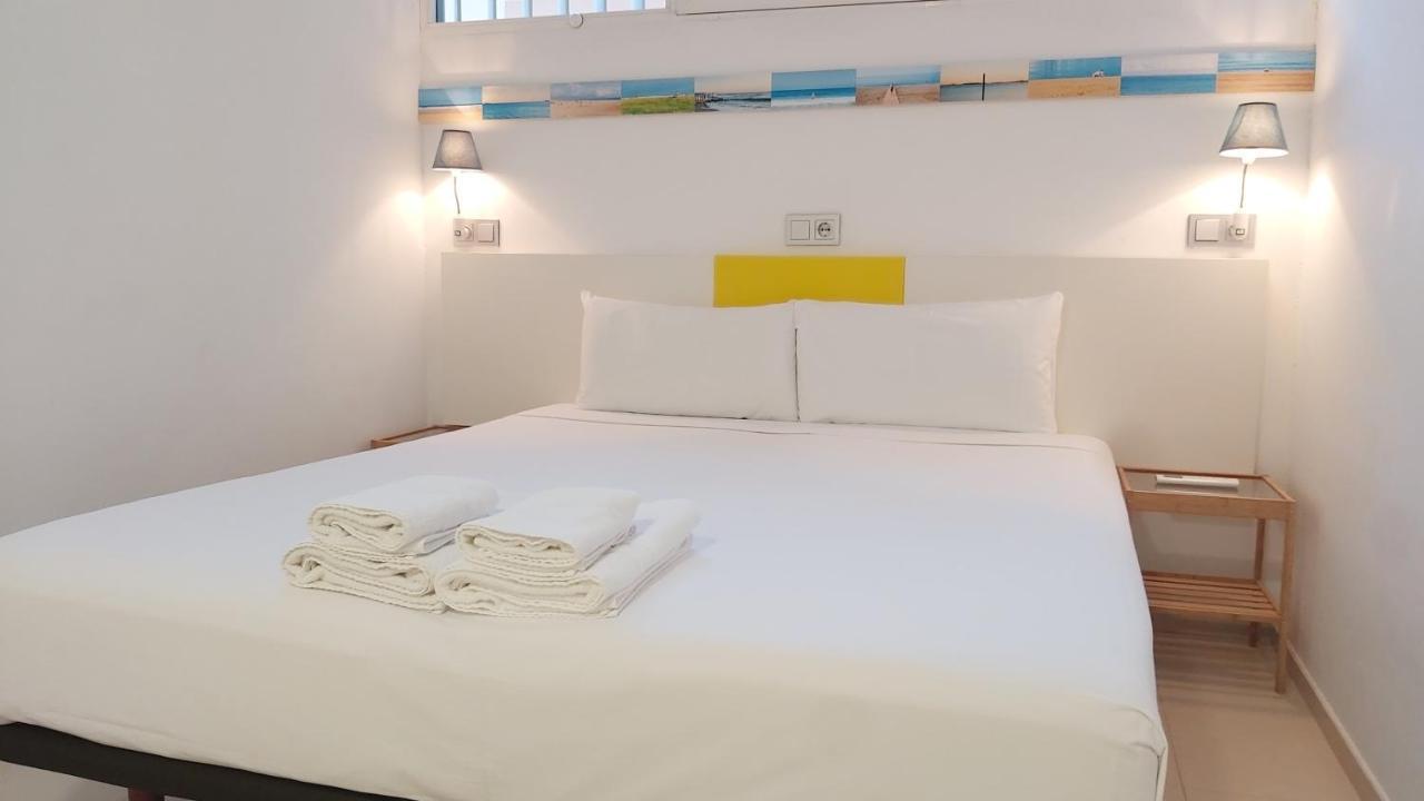 Del Parque Flats Pina Beach Малага Екстер'єр фото